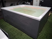 Infinitas paolo ferralli invisibile 8 persoons jacuzzi en buitenspa - afbeelding 39 van  56