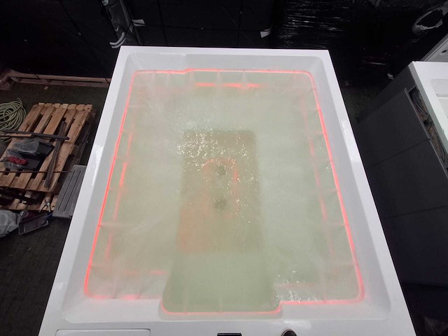 Infinitas paolo ferralli invisibile 8 persoons jacuzzi en buitenspa - afbeelding 20 van  56