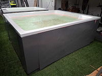Infinitas paolo ferralli invisibile 8 persoons jacuzzi en buitenspa - afbeelding 47 van  56