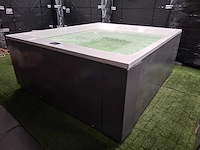 Infinitas paolo ferralli invisibile 8 persoons jacuzzi en buitenspa - afbeelding 50 van  56