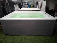 Infinitas paolo ferralli invisibile 8 persoons jacuzzi en buitenspa - afbeelding 53 van  56