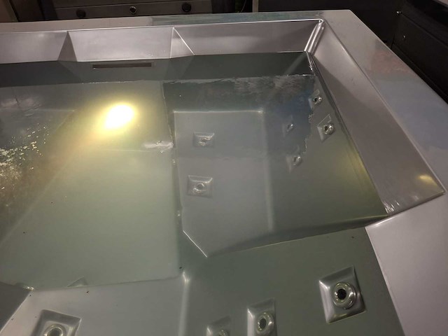 Infinitas spa the stealth 6 persoons jacuzzi en buitenspa - afbeelding 11 van  27