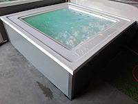 Infinitas the one 6 persoons jacuzzi en buitenspa - afbeelding 7 van  16