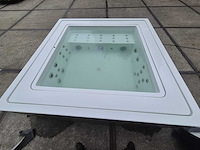Infinitas the one 6 persoons jacuzzi en buitenspa - afbeelding 29 van  44