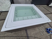 Infinitas the one 6 persoons jacuzzi en buitenspa - afbeelding 5 van  64