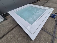 Infinitas the one 6 persoons jacuzzi en buitenspa - afbeelding 6 van  26