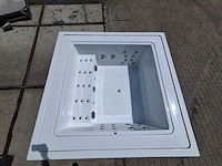Infinitas the one 6 persoons jacuzzi en buitenspa - afbeelding 34 van  64