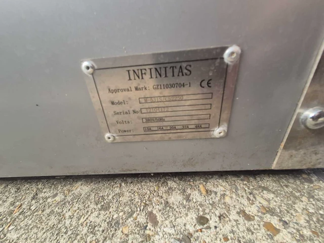 Infinitas the stealth 6 persoons jacuzzi en buitenspa - afbeelding 9 van  23