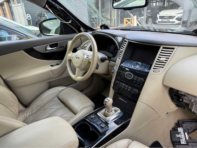 Infiniti - 2011 - fx - 50 s premium - personenauto - afbeelding 3 van  20