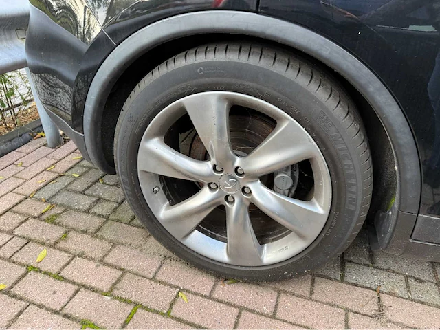 Infiniti - 2011 - fx - 50 s premium - personenauto - afbeelding 18 van  20