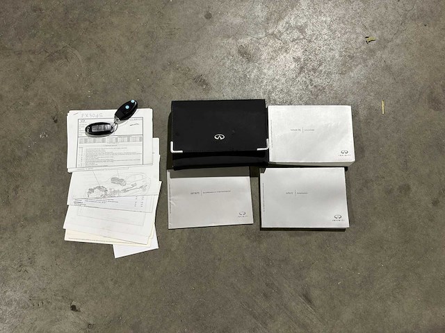 Infiniti fx 30d gt premium 238pk 2012, 92-zkp-3 - afbeelding 43 van  43