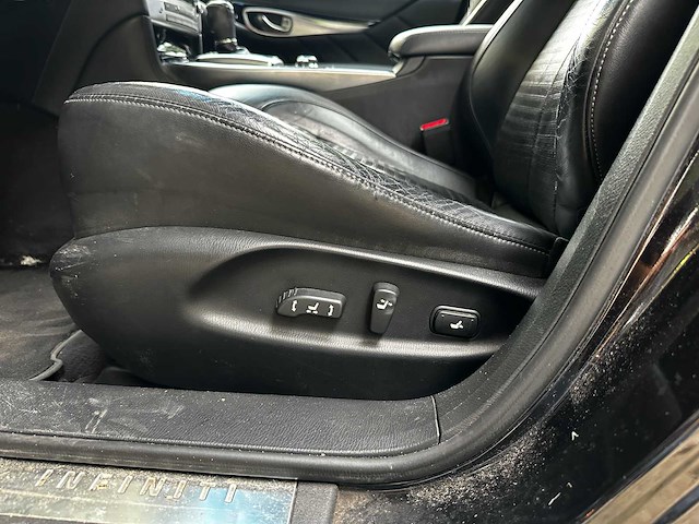 Infiniti m 37 s premium 320pk 2010, 40-tkn-5 - afbeelding 14 van  59