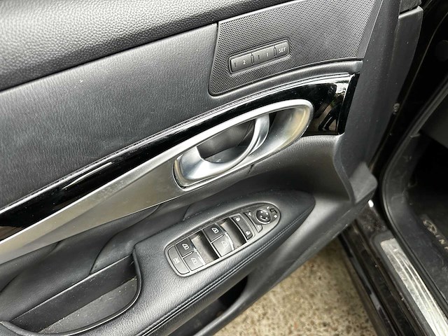 Infiniti m 37 s premium 320pk 2010, 40-tkn-5 - afbeelding 19 van  59