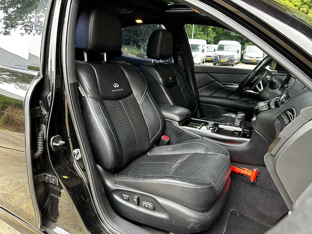 Infiniti m 37 s premium 320pk 2010, 40-tkn-5 - afbeelding 20 van  59