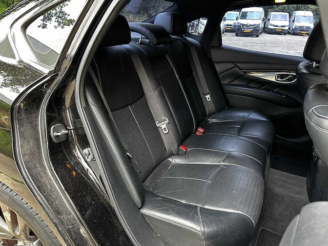 Infiniti m 37 s premium 320pk 2010, 40-tkn-5 - afbeelding 24 van  59