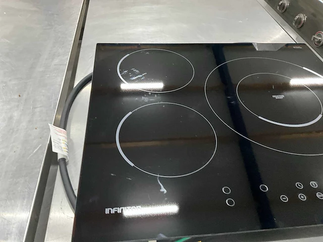 Infiniton ind3 bk8g32 inductie kookplaat - afbeelding 4 van  7