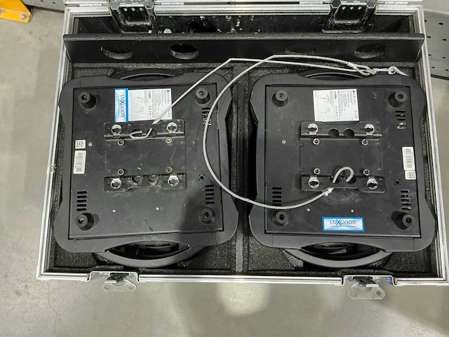 Infinity is-200 led-moving head (2x) - afbeelding 8 van  9