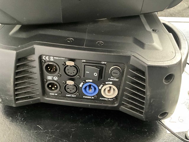 Infinity iw-1915 led-moving head (4x) - afbeelding 4 van  7