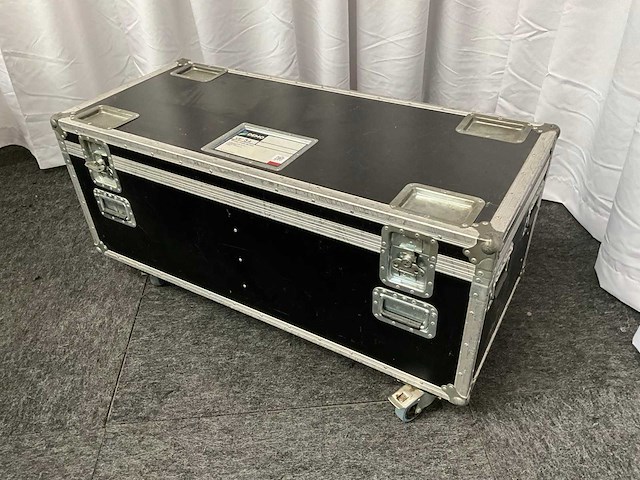 Infinity iw-1915 led-moving head (4x) - afbeelding 7 van  7