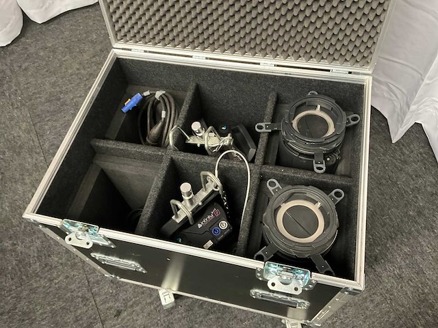 Infinity ts-260c7 led-par (2x) - afbeelding 9 van  10