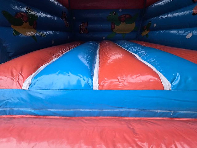 Inflatable - finding nemo - springkussen - afbeelding 14 van  19