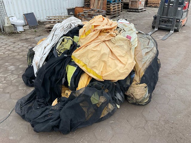 Inflatable paintball arena - afbeelding 4 van  5