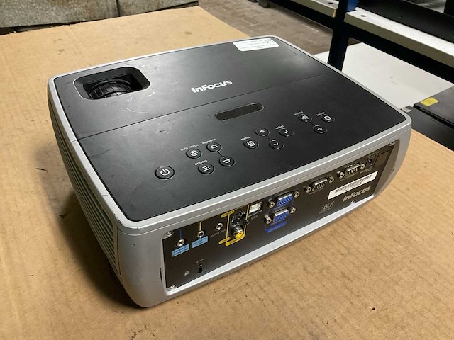 Infocus in2106 dlp projector - afbeelding 3 van  7