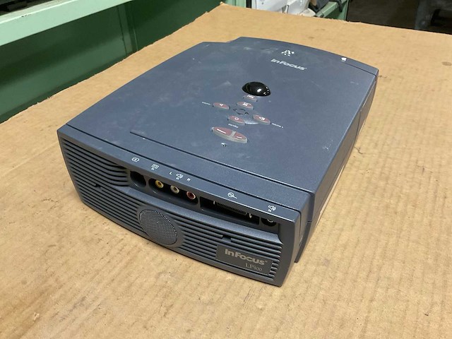 Infocus lp400 projector - afbeelding 5 van  7