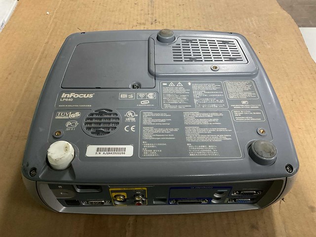 Infocus lp640 projector - afbeelding 6 van  7