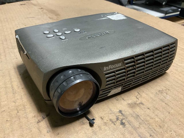 Infocus lp70 dlp projector - afbeelding 1 van  7