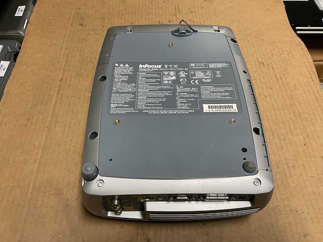 Infocus x3 dlp projector - afbeelding 6 van  7