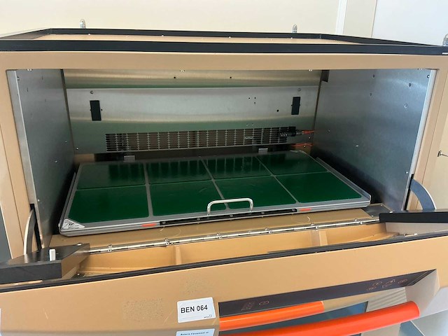 Infors ampere chart multitron ii grote capaciteit incubator shaker (2x) - afbeelding 7 van  11
