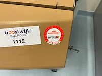 Infors ampere kaart multitron ii grote capaciteit incubator shaker - afbeelding 8 van  9