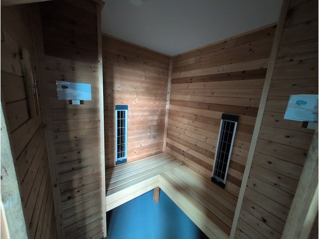 Infraroodsauna - afbeelding 1 van  5