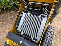Infront - skidster - minishovel - schranklader - rupsbanden - afbeelding 6 van  12