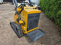 Infront - skidster - minishovel - schranklader - rupsbanden - afbeelding 11 van  12