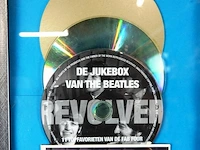 Ingelijste cd van the beatles getiteld "de jukebox van the beatles" - afbeelding 4 van  5