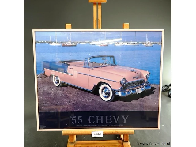 Ingelijste foto 1955 chevy bel air convertible is gefotografeerd door brad wagner. - afbeelding 1 van  5