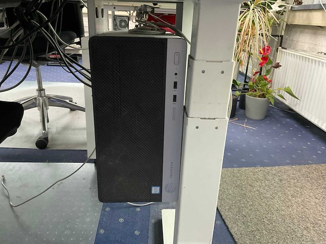 Ingerichte werkplek (180x80 cm) - afbeelding 3 van  13