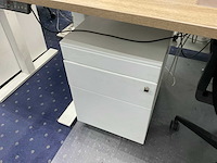 Ingerichte werkplek (180x80 cm) - afbeelding 4 van  13