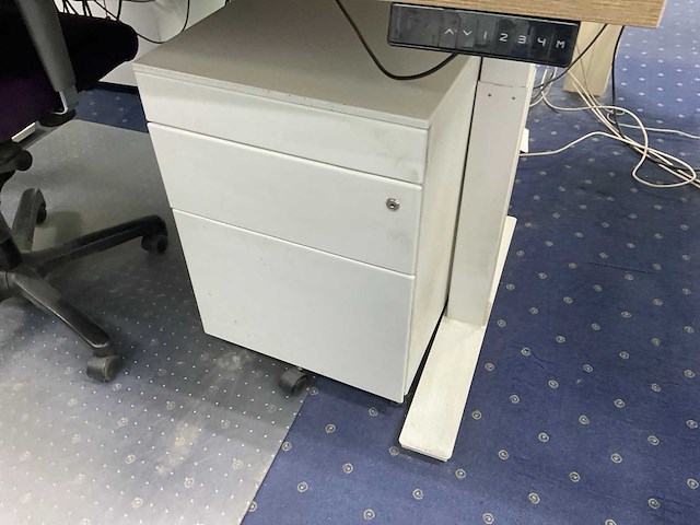 Ingerichte werkplek (180x80 cm) - afbeelding 3 van  12