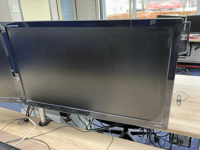 Ingerichte werkplek (180x80 cm) - afbeelding 11 van  12