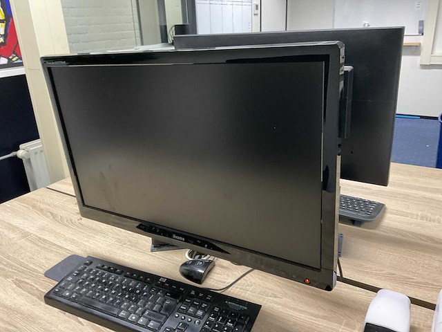 Ingerichte werkplek (180x80 cm) - afbeelding 2 van  15