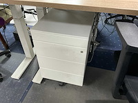 Ingerichte werkplek (180x80 cm) - afbeelding 14 van  15