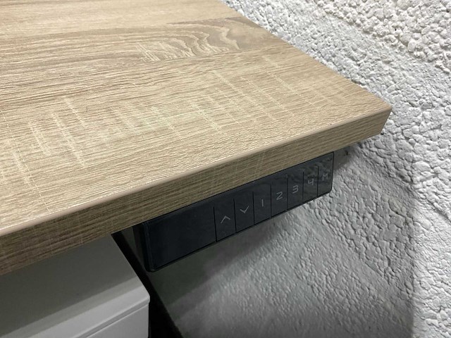 Ingerichte werkplek (180x80 cm) - afbeelding 10 van  12