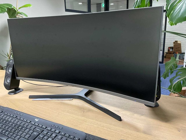 Ingerichte werkplek (200x100 cm) - afbeelding 2 van  8