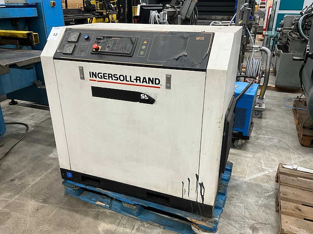 Ingersoll rand m15 schroefcompressor - afbeelding 1 van  5