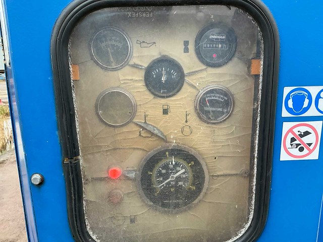 Ingersoll rand p600wp mobiele dieselcompressor - afbeelding 4 van  20