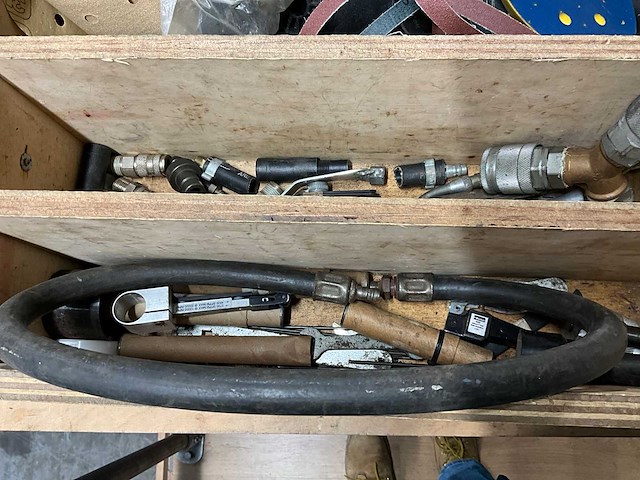 Ingersoll rand pneumatische handschuurmachine - afbeelding 7 van  7