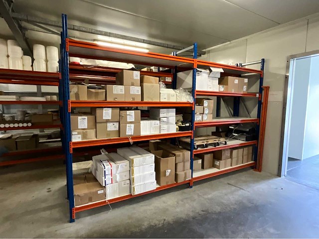 Inhaak magazijnstelling - afbeelding 1 van  4
